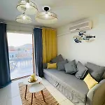 Port Royal Sea View Apartment *